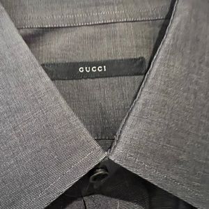 Men’s Gucci like new long sleeved shirt, size 16 1/2, 42